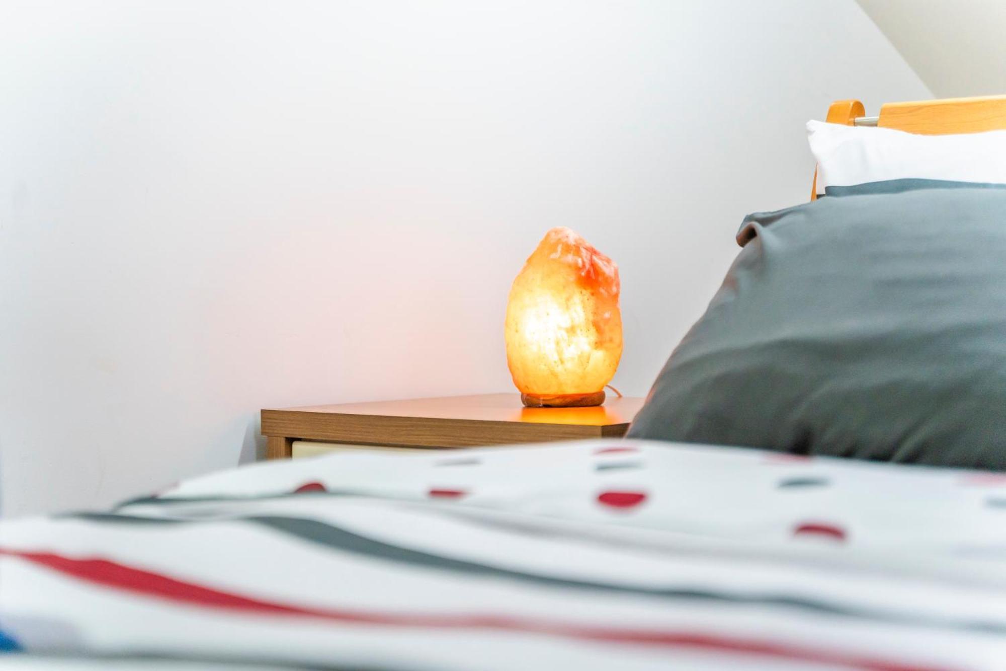 Exquisite 2-Bedroom Penthouse-Sleeps 7-Free Parking With Workstations & High-Speed Wifi Birmingham Luaran gambar